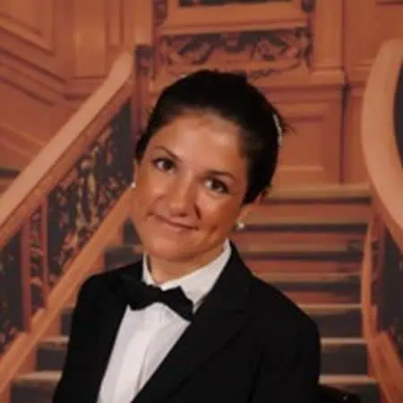 Miss Cacciamani, Cecilia