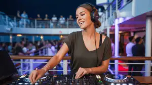 Lee más sobre el artículo Entertainment DJ
